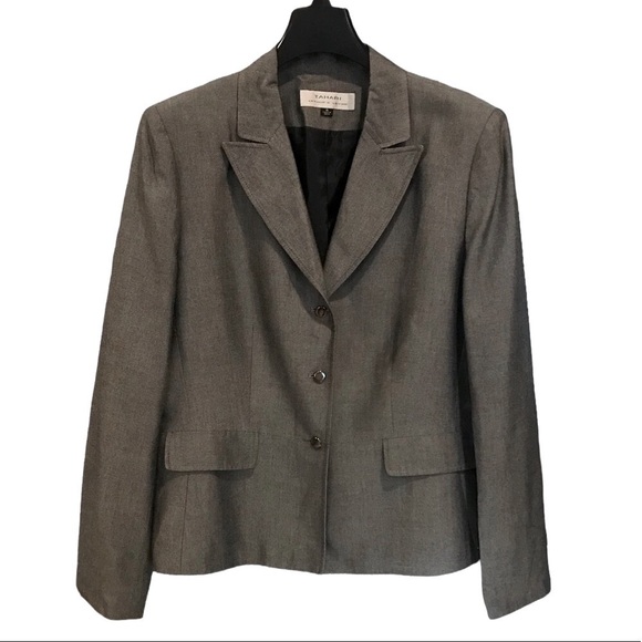 Tahari Women’s Gray Three Button Front Notched Collar Blazer/Jacket Size 14 - Picture 1 of 4